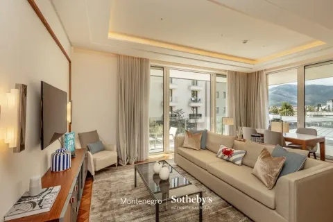 Rent, one bedroom apartment, 74m², Porto Montenegro, Tivat - image 19