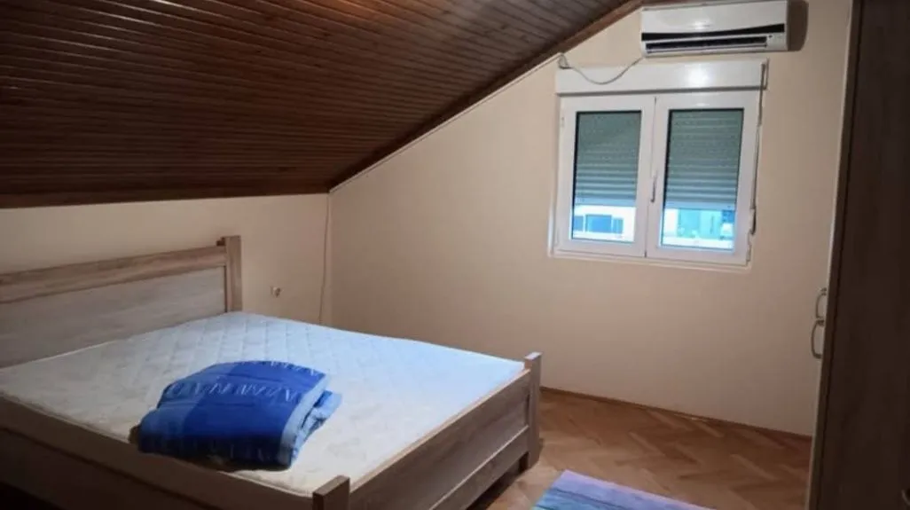 Izdavanje, jednosoban stan, 45m², Zabjelo, Podgorica