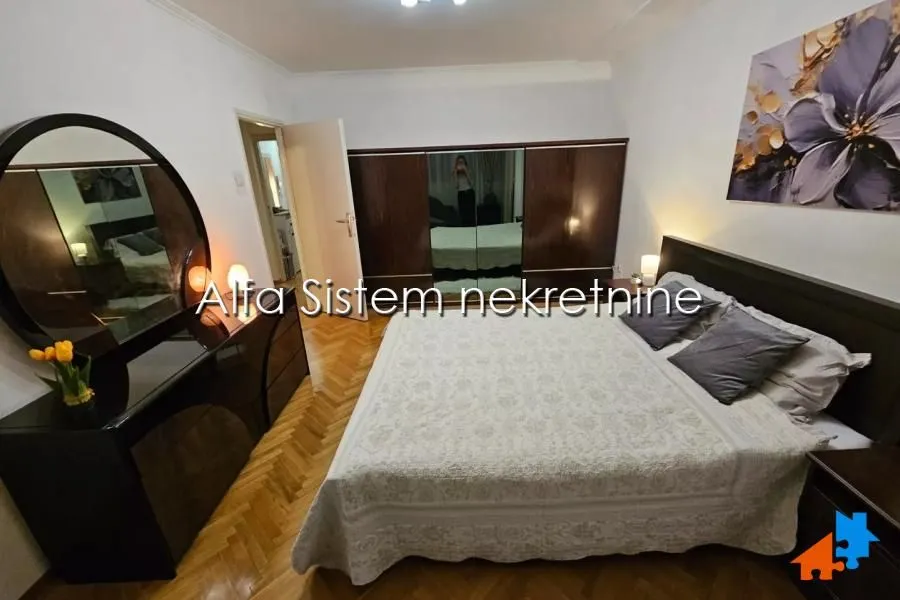 Rent, three bedroom apartment, 87m², Slavija, Vračar Sve Podlokacije