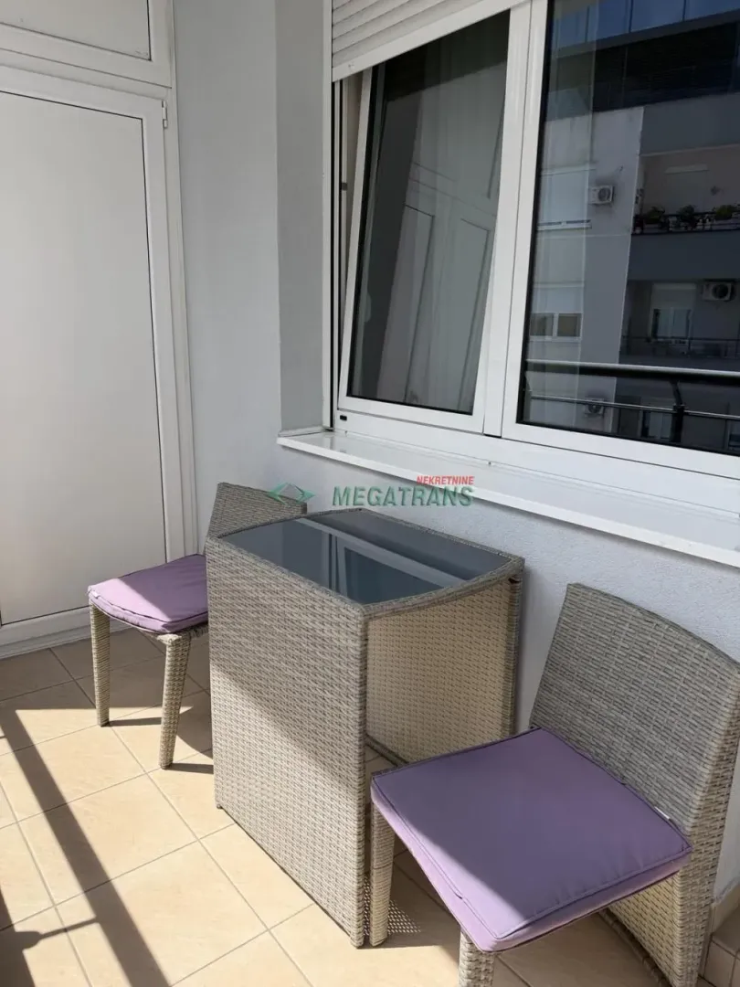 Rent, two bedroom apartment, 44m², Bulevar Oslobodjenja, Novi Sad Sve Podlokacije