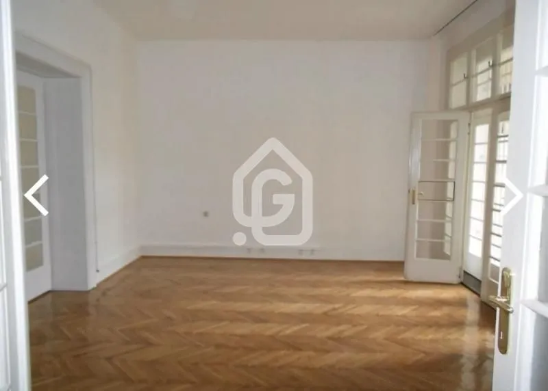 Prodaja, četvorosoban stan, 137m², Vračar Centar, Vračar Sve Podlokacije