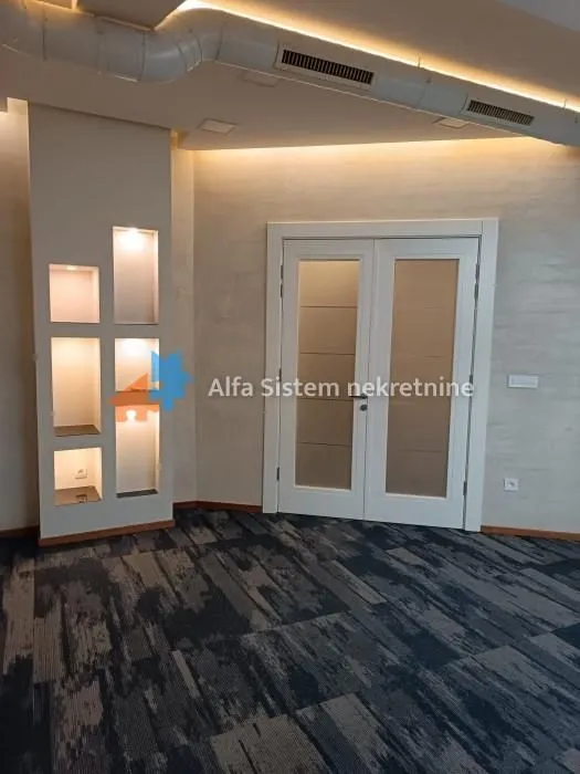 Rent, office space, 155m², Savski Venac, Beograd