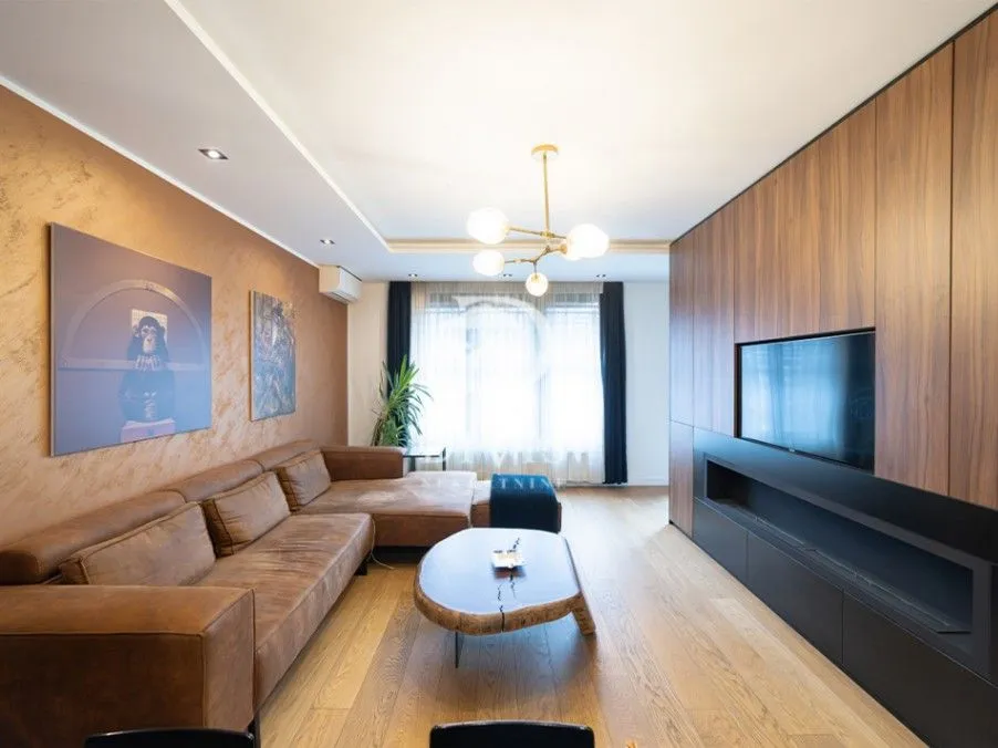 Prodaja, dvosoban stan, 51m², Stari Grad, Beograd