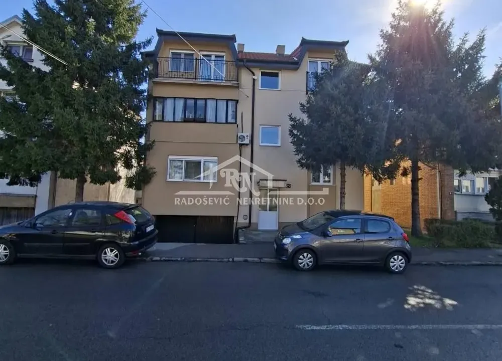 Prodaja, dvosoban stan, 57m², Galenika, Beograd