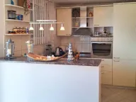 Prodaja, kuća, 170m², Šušanj, Bar - image 9