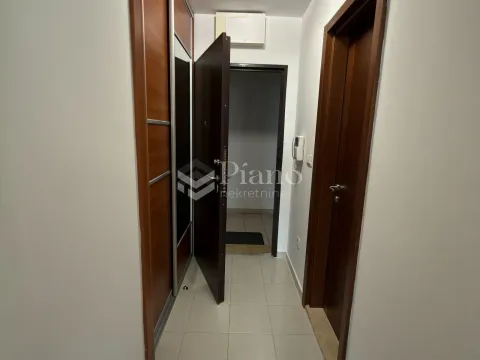 Izdavanje, jednosoban stan, 36m², Tološka šuma, Podgorica - image 4