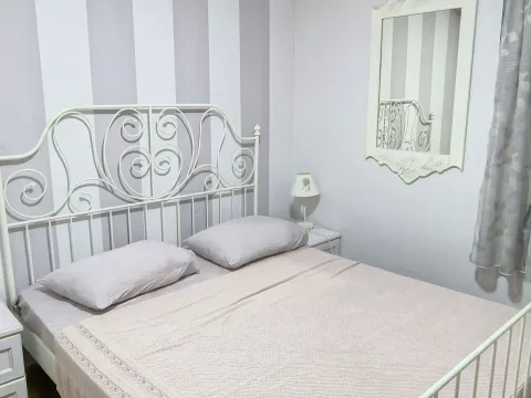 Izdavanje, jednosoban stan, 44m², Pržno, Budva - image 5