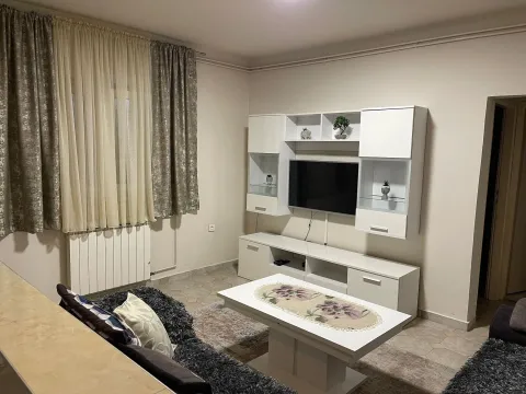 Izdavanje, stan, 80m², Zelenika, Podgorica - image 4