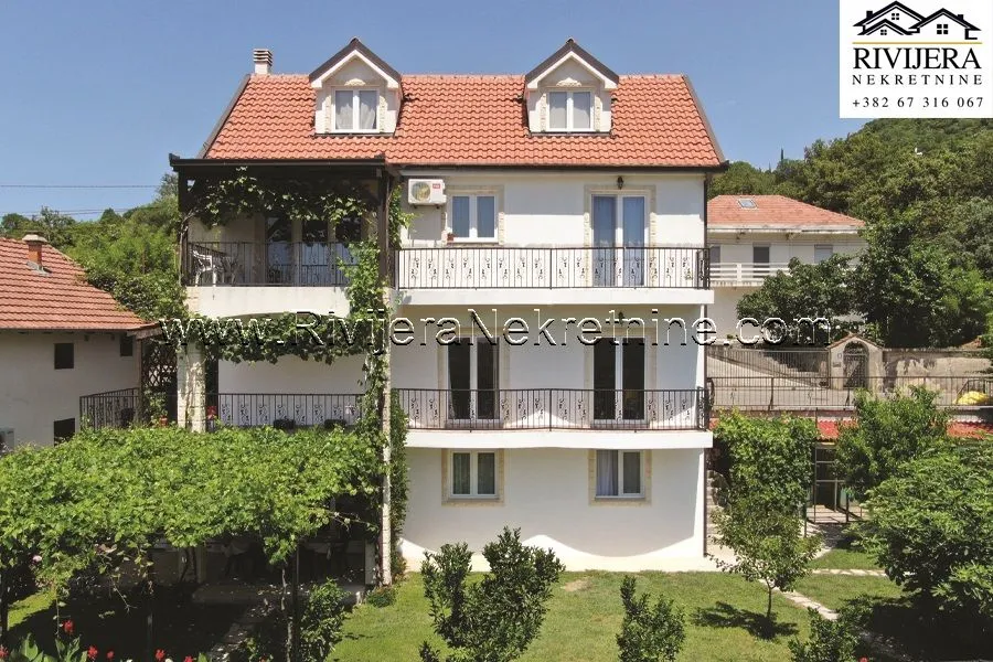 Prodaja, kuća, 193m², Ratiševina, Herceg Novi