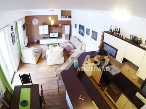 Kuća in Avijatičarsko naselje