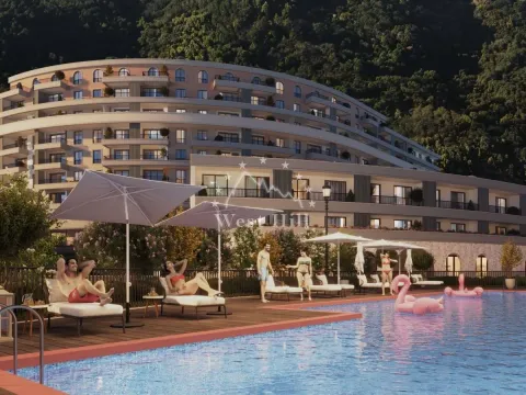 Sale, one bedroom apartment, 41m², Bečići, Budva - image 10