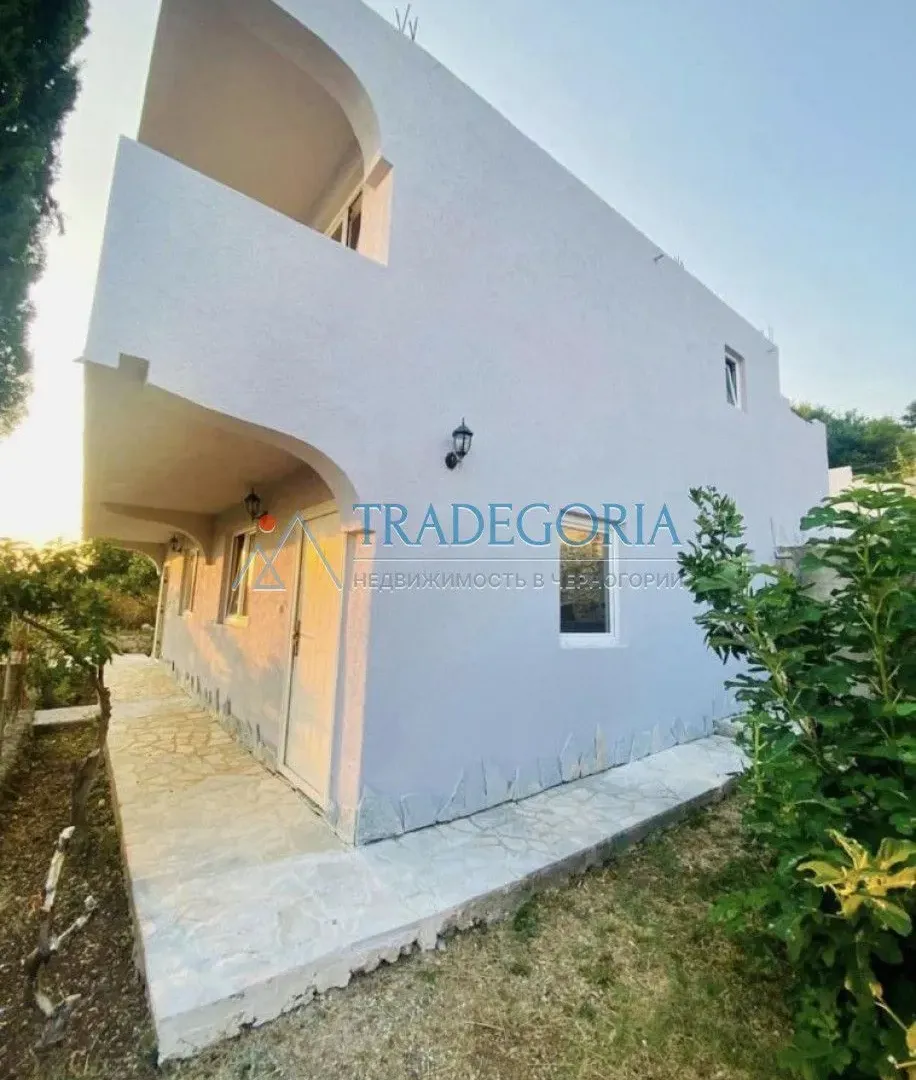 Prodaja, kuća, 170m², Dobra Voda, Bar