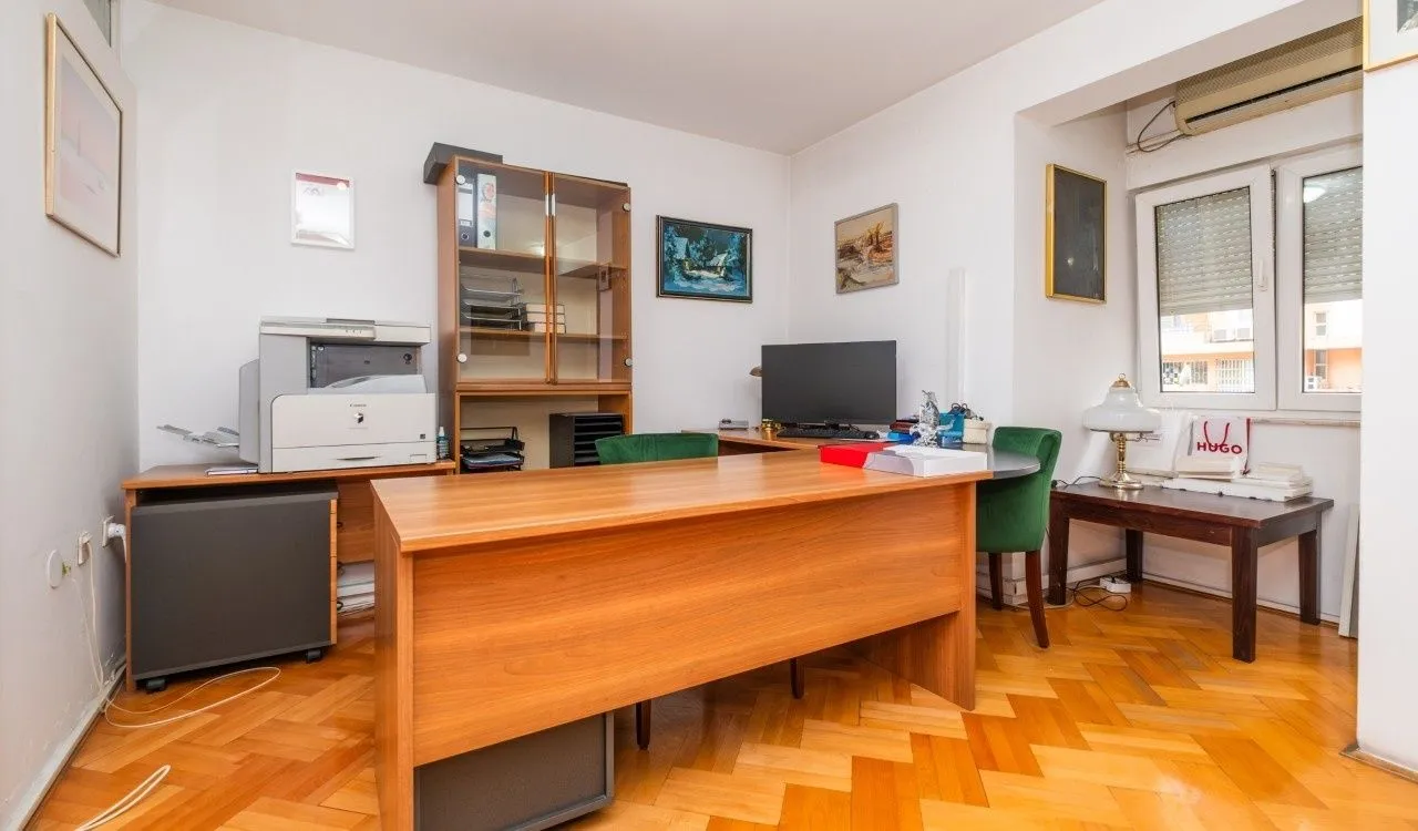 Sale, office space, 87m², Preko Morače, Podgorica
