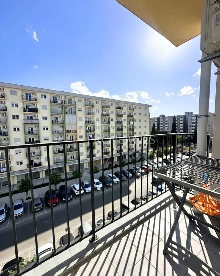 Izdavanje, stan, 40m², Pobrežje, Podgorica
