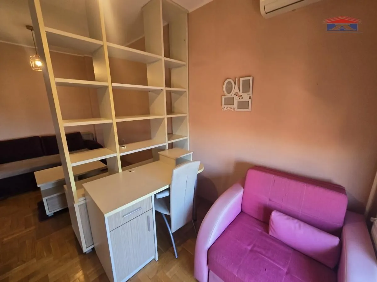 Izdavanje, jednosoban stan, 30m², Podbara, Novi Sad Sve Podlokacije