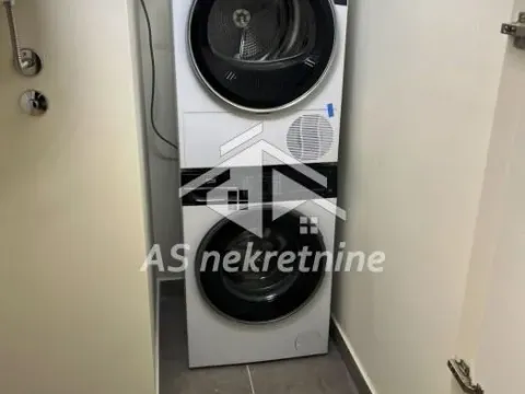 Izdavanje, dvosoban stan, 56m², Savski Venac, Beograd - image 12