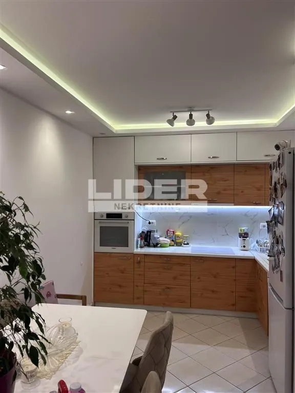 Sale, two bedroom apartment, 63m², Zvezdarska Šuma, Zvezdara Sve Podlokacije