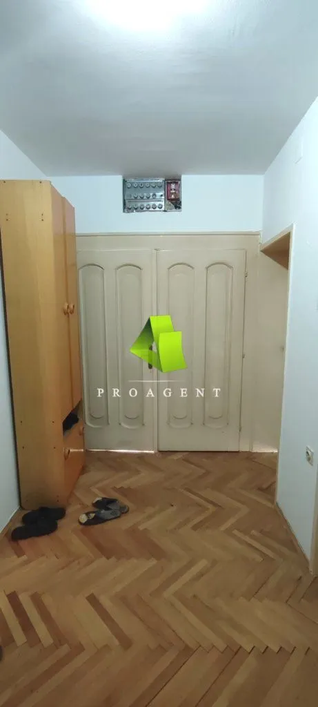 Prodaja, trosoban stan, 95m², Pantelej, Niš
