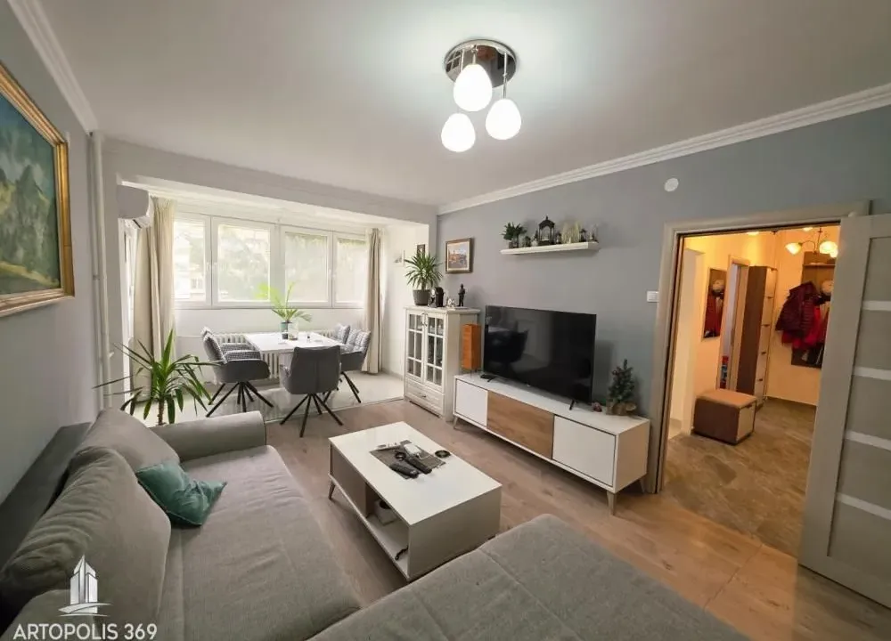 Prodaja, jednosoban stan, 49m², Stari Merkator, Novi Beograd Sve Podlokacije