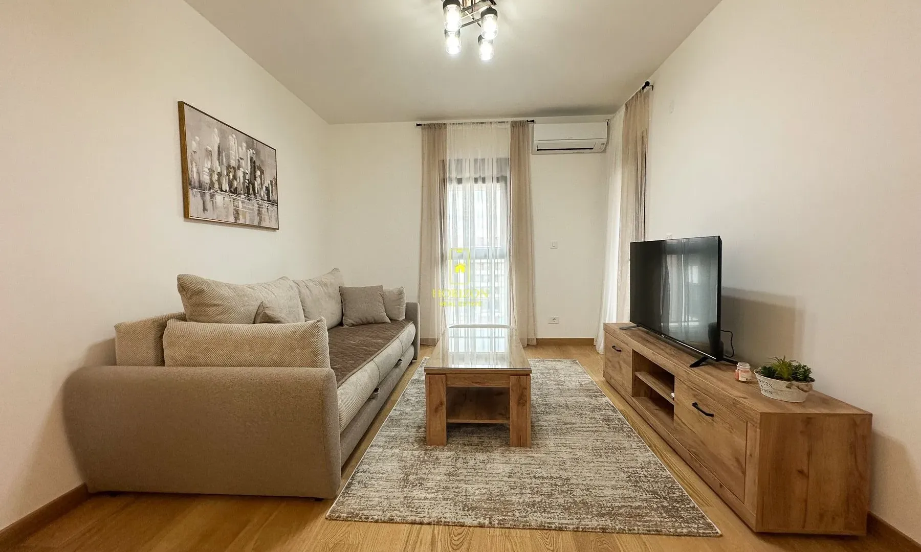 Izdavanje, jednosoban stan, 46m², New City, Podgorica