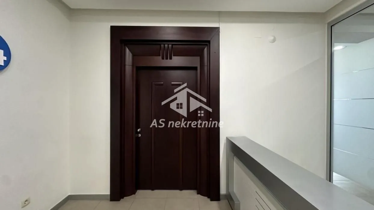 Rent, apartment, 223m², Kalenić Pijaca, Vračar Sve Podlokacije