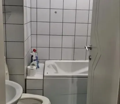 Izdavanje, dvosoban stan, 47m², Socijalno, Novi Sad Sve Podlokacije - image 9