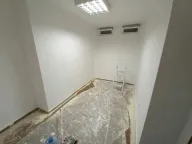 Izdavanje, poslovni prostor, 5m², Centar, Podgorica - image 1