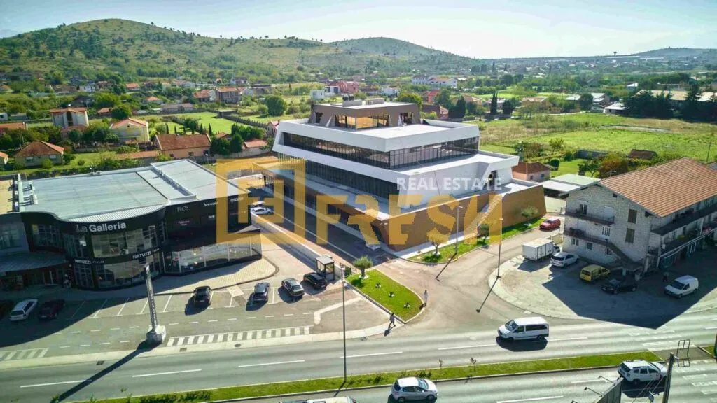 Rent, office space, 7600m², Donja Gorica, Podgorica