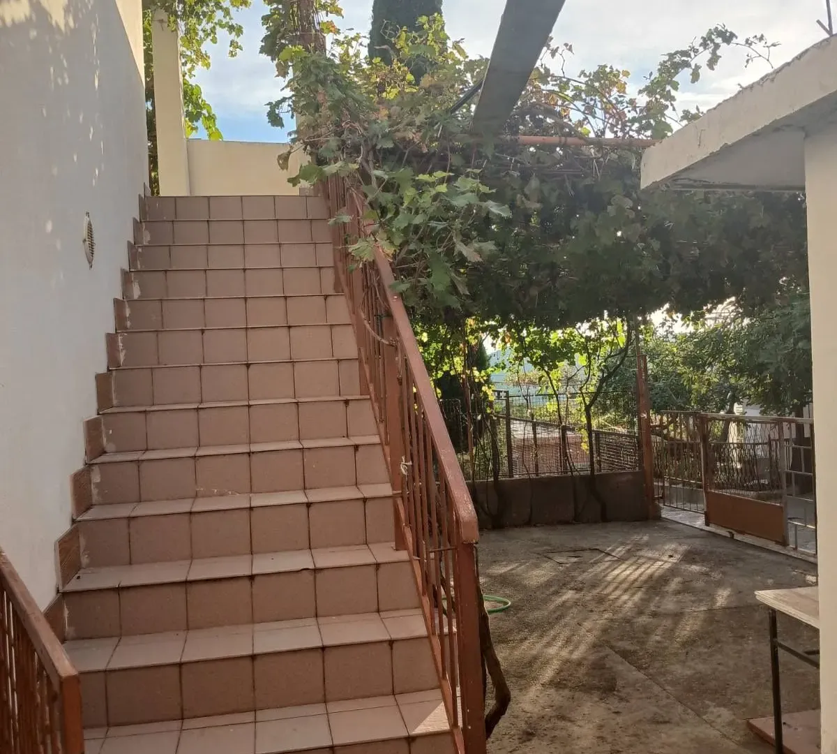Sale, house, 140m², Bar, Crna Gora