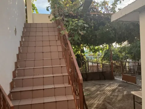 Prodaja, kuća, 140m², Bar, Crna Gora - image 6