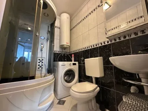 Izdavanje, jednosoban stan, 55m², Preko Morače, Podgorica - image 11