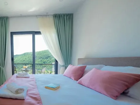 Sale, house, 170m², Bečići, Budva - image 11