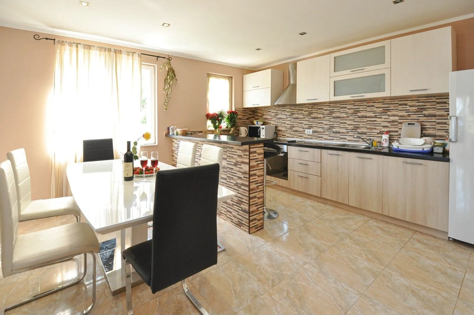 Prodaja, kuća, 260m², Bijela, Herceg Novi