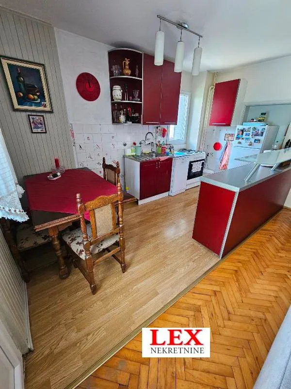 Sale, house, 191m², Mladenovac, Beograd