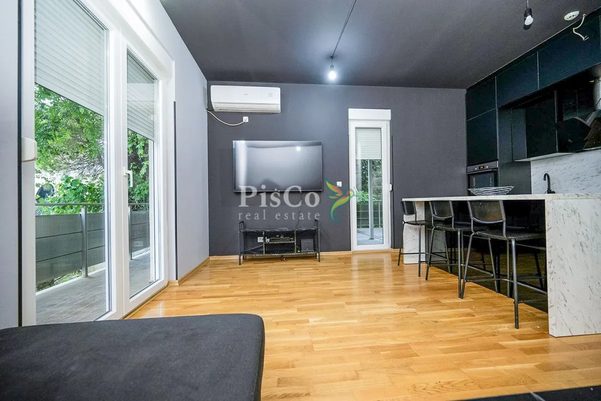 Rent, one bedroom apartment, 63m², Momišići, Podgorica