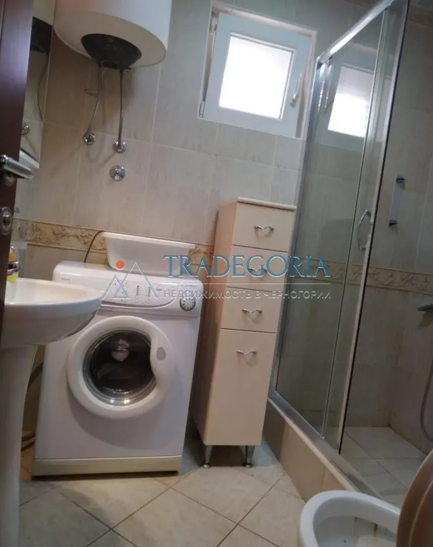 Prodaja, dvosoban stan, 76m², Petrovac, Budva