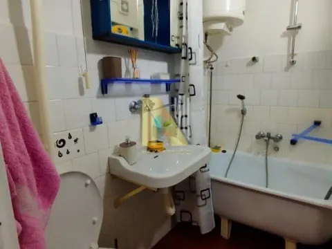 Izdavanje, jednosoban stan, 40m², Detelinara, Novi Sad Sve Podlokacije - image 10