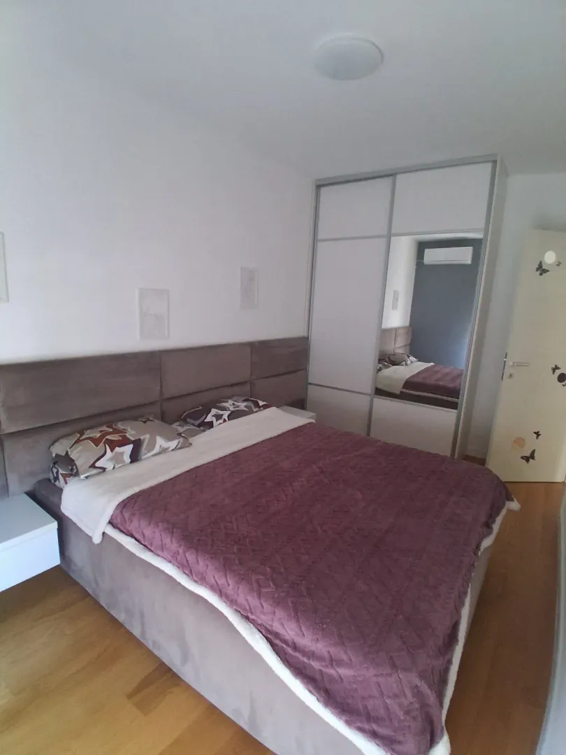 Prodaja, jednosoban stan, 40m², Central Point, Podgorica