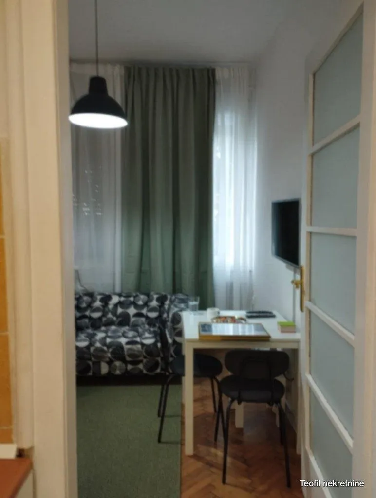 Sale, studio apartment, 25m², Vračar, Šid