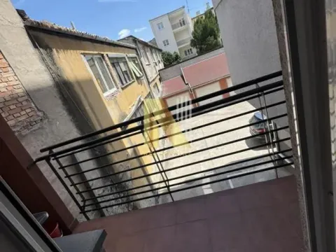 Izdavanje, jednosoban stan, 35m², Rotkvarija, Novi Sad Sve Podlokacije - image 12