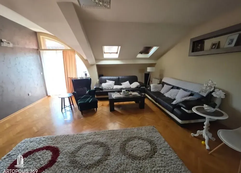 Prodaja, četvorosoban stan, 163m², Uciteljsko Naselje, Zvezdara Sve Podlokacije
