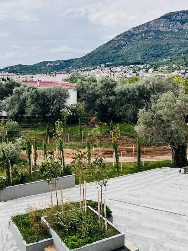 Prodaja, dvosoban stan, 72m², Bjeliši, Bar