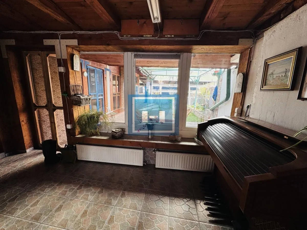 Sale, house, 191m², Centar, Ćuprija