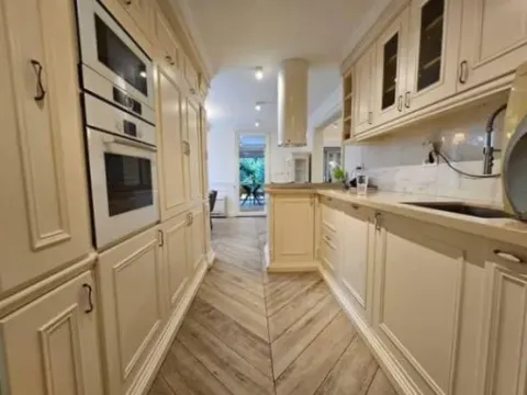 Izdavanje, dvosoban stan, 147m², Gorica C, Podgorica - image 11