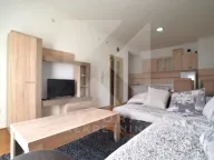 Prodaja, dvosoban stan, 70m², Stari Aerodrom, Podgorica - image 1