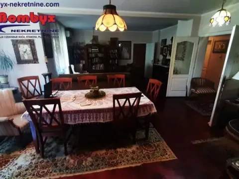 Prodaja, stan, 134m², Grbavica, Novi Sad Sve Podlokacije - image 1