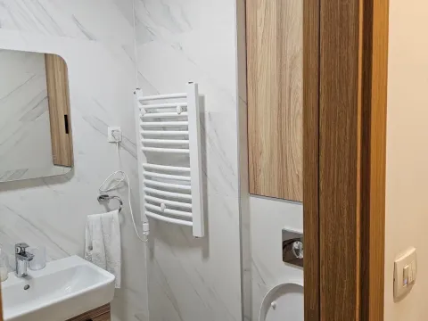 Rent, one bedroom apartment, 43m², City Kvart, Podgorica - image 12