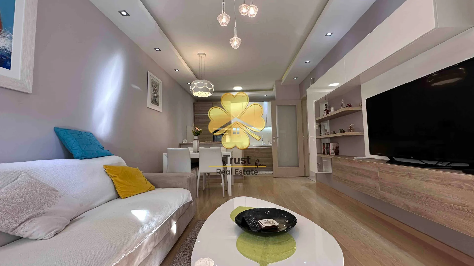 Rent, two bedroom apartment, 65m², City Kvart, Podgorica