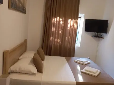 Izdavanje, jednosoban stan, 40m², Seljanovo, Tivat - image 2