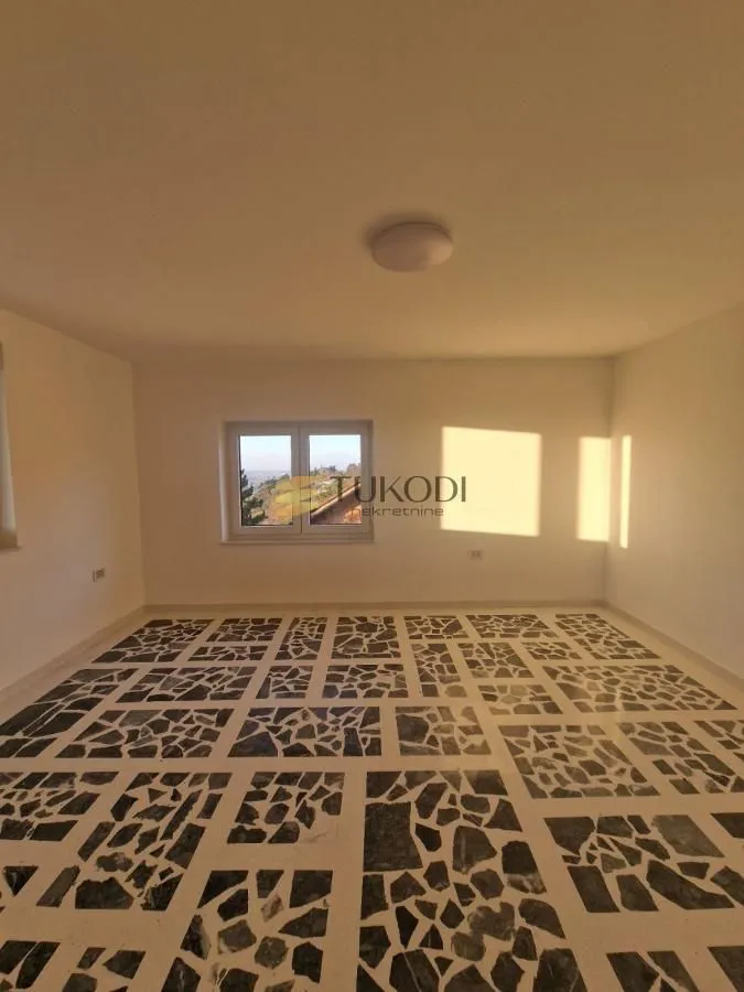 Prodaja, kuća, 550m², Sremska Kamenica, Petrovaradin